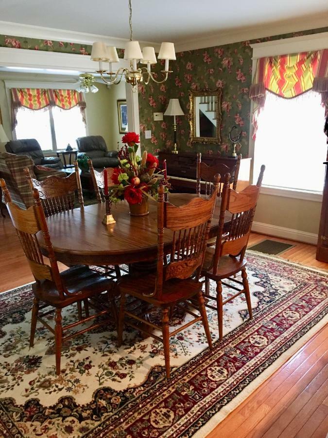 Downtown Abode In The Heart Of The Bourbon Trail Villa Lebanon Exteriör bild