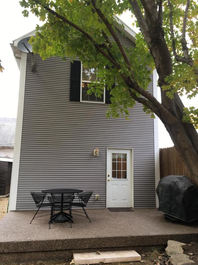 Downtown Abode In The Heart Of The Bourbon Trail Villa Lebanon Exteriör bild